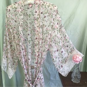 Victoria’s Secret Light Summer Robe
